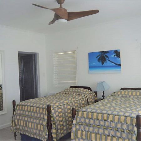 Villa Dianna - Entire Villa, Roof Terrace, Pool, Garden, Sea Views Near Dunn'S River Ocho Rios Exterior foto