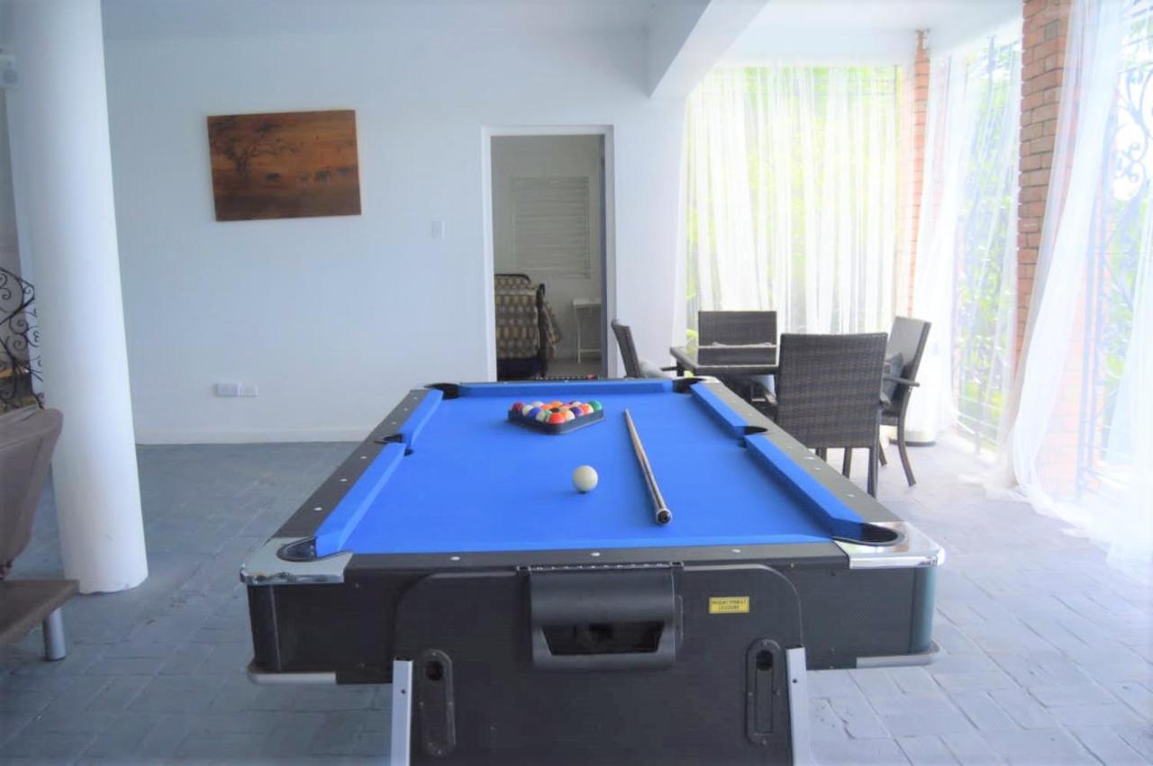 Villa Dianna - Entire Villa, Roof Terrace, Pool, Garden, Sea Views Near Dunn'S River Ocho Rios Exterior foto